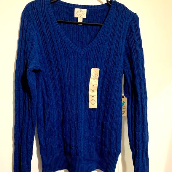 Sweater - Picture 1 of 3